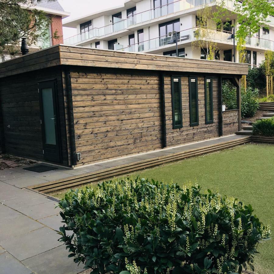 Haags Hopje Gardenhouse Chalet *